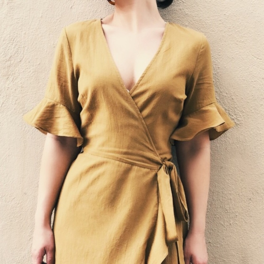Marigold 🦋 Butterfly Sleeve Wrap Dress (Mustard)